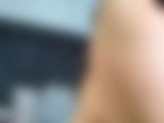 Ava777's Live Sex Cam Show