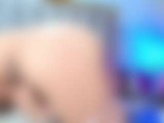 Ava777's Live Sex Cam Show