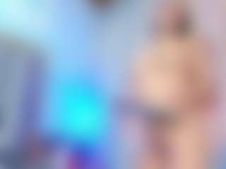 Ava777's Live Sex Cam Show