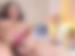 Ava777's Live Sex Cam Show