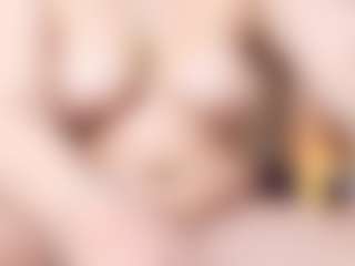 Ava777's Live Sex Cam Show