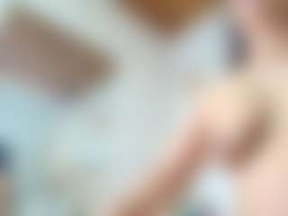 Ava777's Live Sex Cam Show