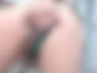 Ava777's Live Sex Cam Show