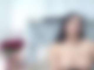 Ava777 MILF webcam performer live streaming