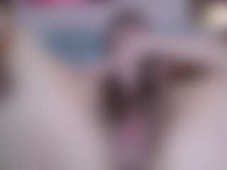 Live cam show with HairyValeri - Gagging on Camsoda