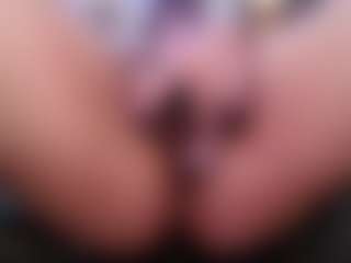Live cam show with HairyValeri - Public on Camiplay Live