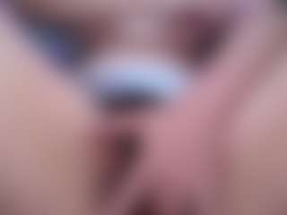 Live cam show with HairyValeri - Smoking on livesuperchat.net