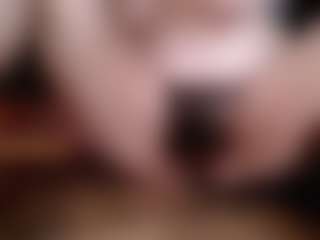 Live cam show with HairyValeri - Latina on Milfs Live | colombia