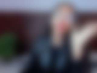Live cam show with Lucy Liiu - Teen (18+) on Free Soda | colombia
