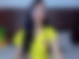 Live cam show with Lucy Liiu - Legs on Strip Flash - Live Sex Shows