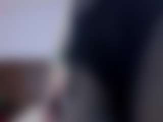 Live cam show with Lucy Liiu - Flash on Milfs Live