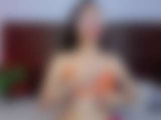 Live cam show with Lucy Liiu - Moaning on eurowanks.com