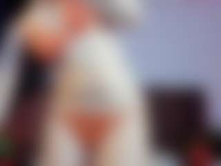 Live cam show with Lucy Liiu - Fuck Machine on Fit Hotties