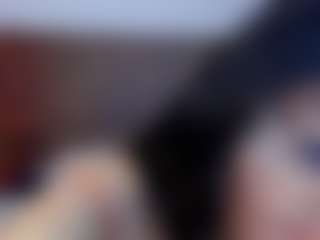 Live cam show with Lucy Liiu - Brown Eyes Asian on Camiplay Live