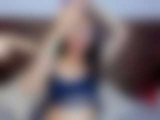 Live cam show with Lucy Liiu - Spanks on xxxlivecams.org