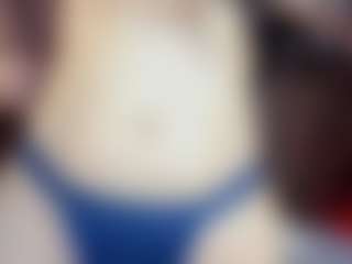 Live cam show with Lucy Liiu - Legs on Camsoda