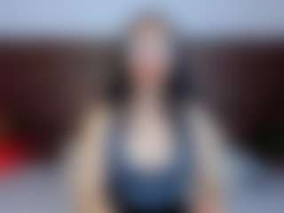 Live cam show with Lucy Liiu - Asian Teen (18+) on Gym Cam Girls