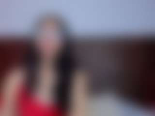 Live cam show with Lucy Liiu - Spanks on fapnchat