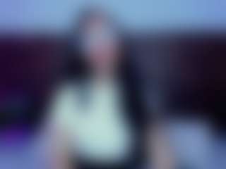 Live cam show with Lucy Liiu - Squirt on Camming Site