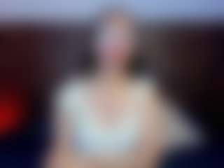 Live cam show with Lucy Liiu - Asian Squirt on googirlz