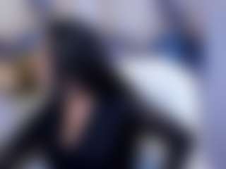 Live cam show with Lucy Liiu - Spanks on Instabang