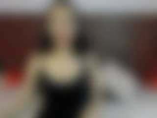 Live cam show with Lucy Liiu - Ride on nudelive.tv