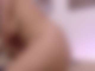 Live cam show with natashaa-black - Camel Toe on xxxlivecams.org