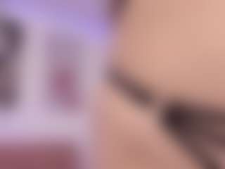 natashaa-black's Live Sex Cam Show