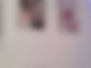 natashaa-black's Live Sex Cam Show