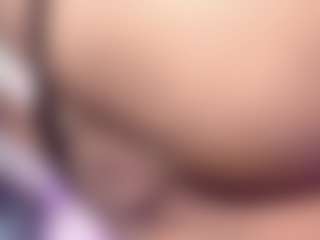 Live cam show with natashaa-black - Smoking on Milfs Live