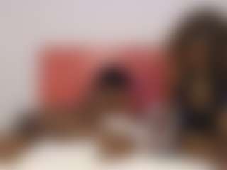 Live cam show with queendivaSash - Black Blowjob on Camming Site