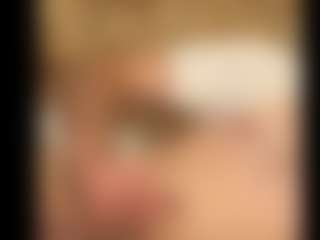 Live cam show with famous1tad - American on Gym Cam Girls