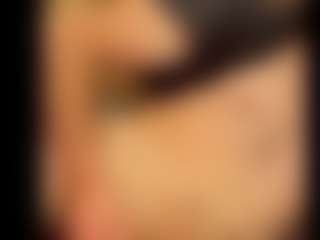 Live cam show with famous1tad - White on 1on1-livenow