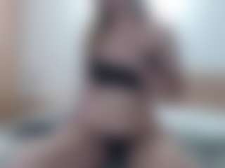Anabellaa11's Live Sex Cam Show