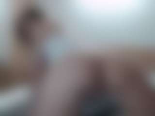 Live cam show with Anabellaa11 - Double Penetration on SpankPalCams