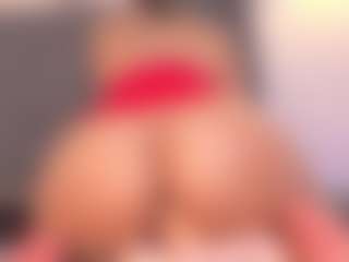 Live cam show with Pretty-Johnson - Skinny White on camwithhim.com | colombia