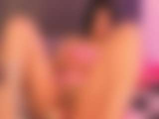 Live cam show with Pretty-Johnson - Squirt White on Camsoda | colombia