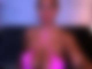 Live cam show with Cara harris - Smoke on UwU Esports