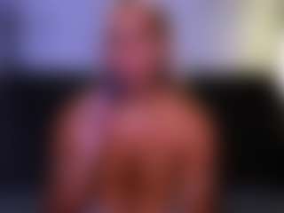 Live cam show with Cara harris - Smoke on AdultVida.com