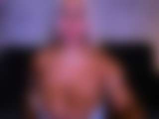 Live cam show with Cara harris - Blonde Hair MILF on Uber Horny