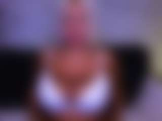 Live cam show with Cara harris - Smoke on Camsoda