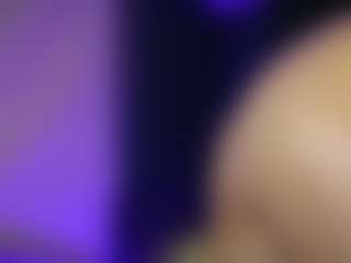 Live cam show with Danaa-Rouse - Facial Piercings on hrnylive.com