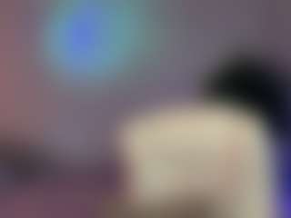 VikkiMoon's Live Sex Cam Show