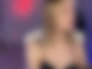 Live cam show with VikkiMoon - Vr Sex on friskycurves.com