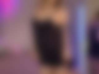 VikkiMoon's Live Sex Cam Show