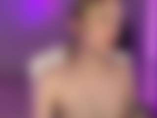 VikkiMoon's Live Sex Cam Show