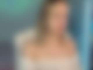 VikkiMoon's Live Sex Cam Show