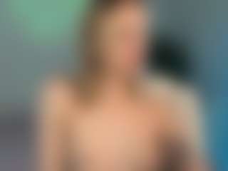 VikkiMoon's Live Sex Cam Show