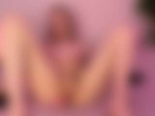 VikkiMoon's Live Sex Cam Show
