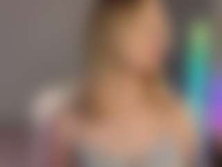 VikkiMoon's Live Sex Cam Show